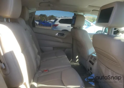 2013 Nissan Pathfinder S z USA, uszkodzony, nr VIN 5N1AR2MM8DC657650